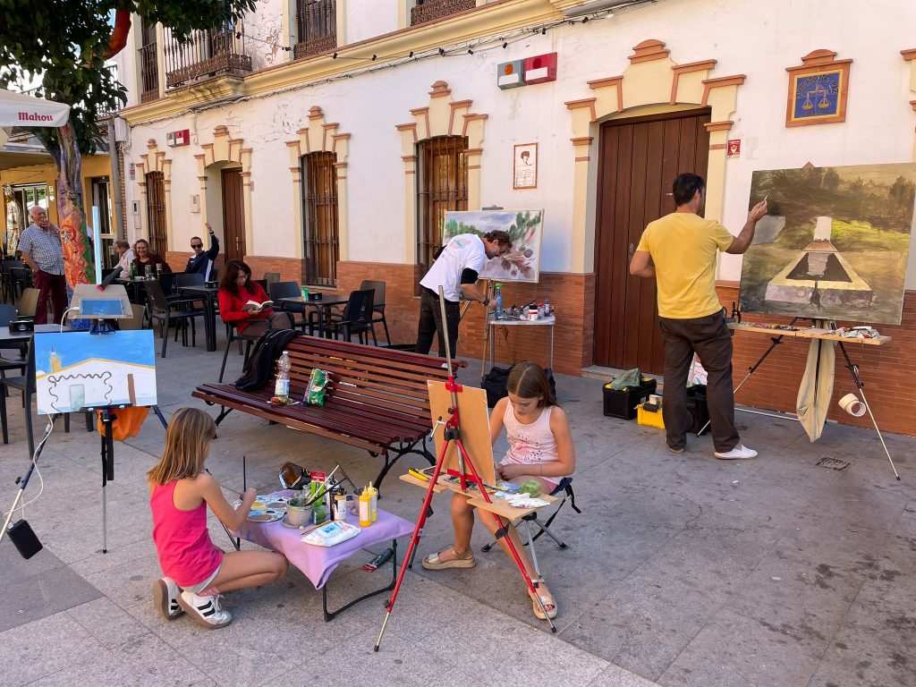 Participantes pintando en las calles de Nerva · Fotografía: Onda Minera RTV Nerva