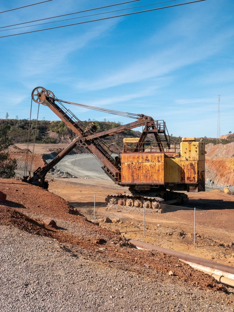 Maquinaria y paisaje minero de Minas de Riotinto