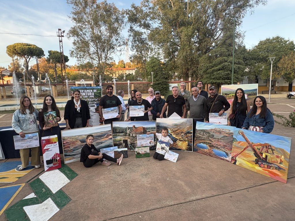 Miguel Soto gana «Tierra Abierta»: Riotinto reúne a 30 participantes en su primer certamen de pintura
